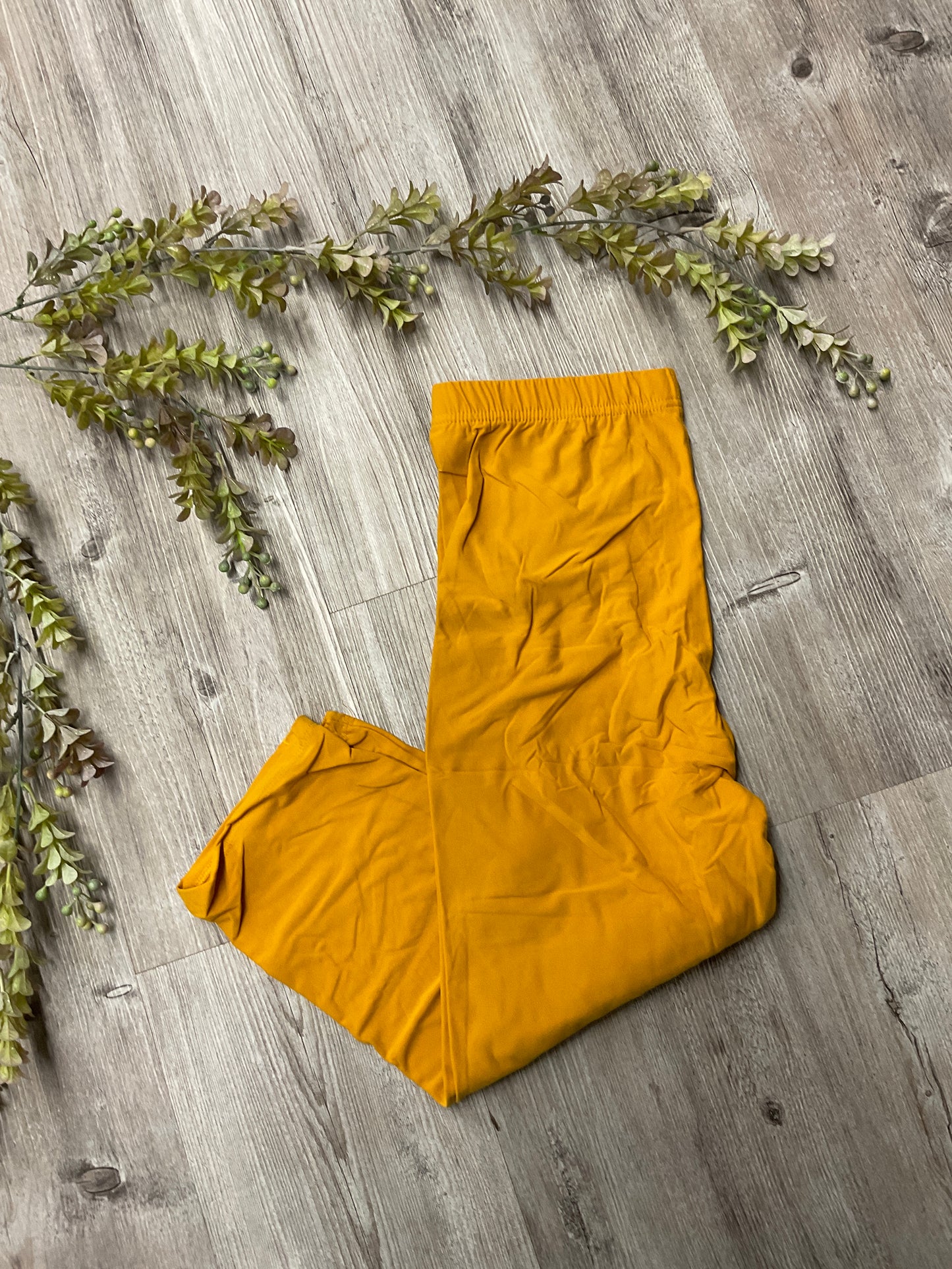 OS mustard capri