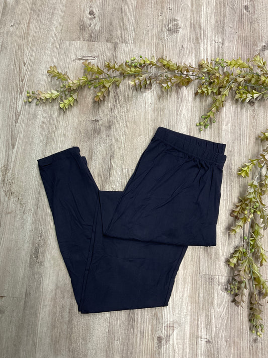 TC navy leggings